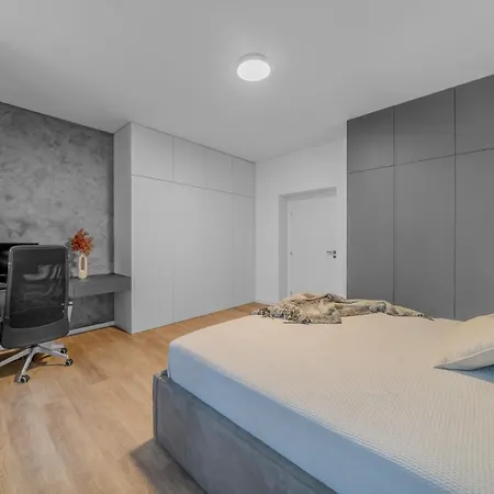 Appartement Moderny V Srdci Banskej Bystrice *